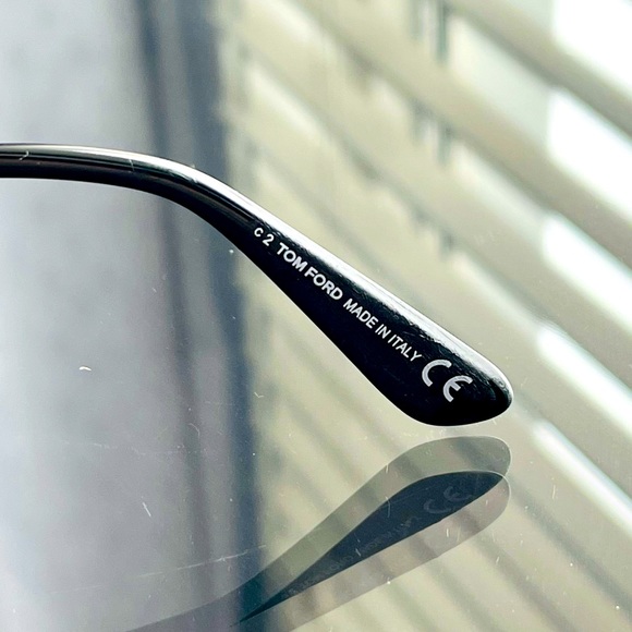 New Tom Ford Sunglasses - Picture 5 of 12